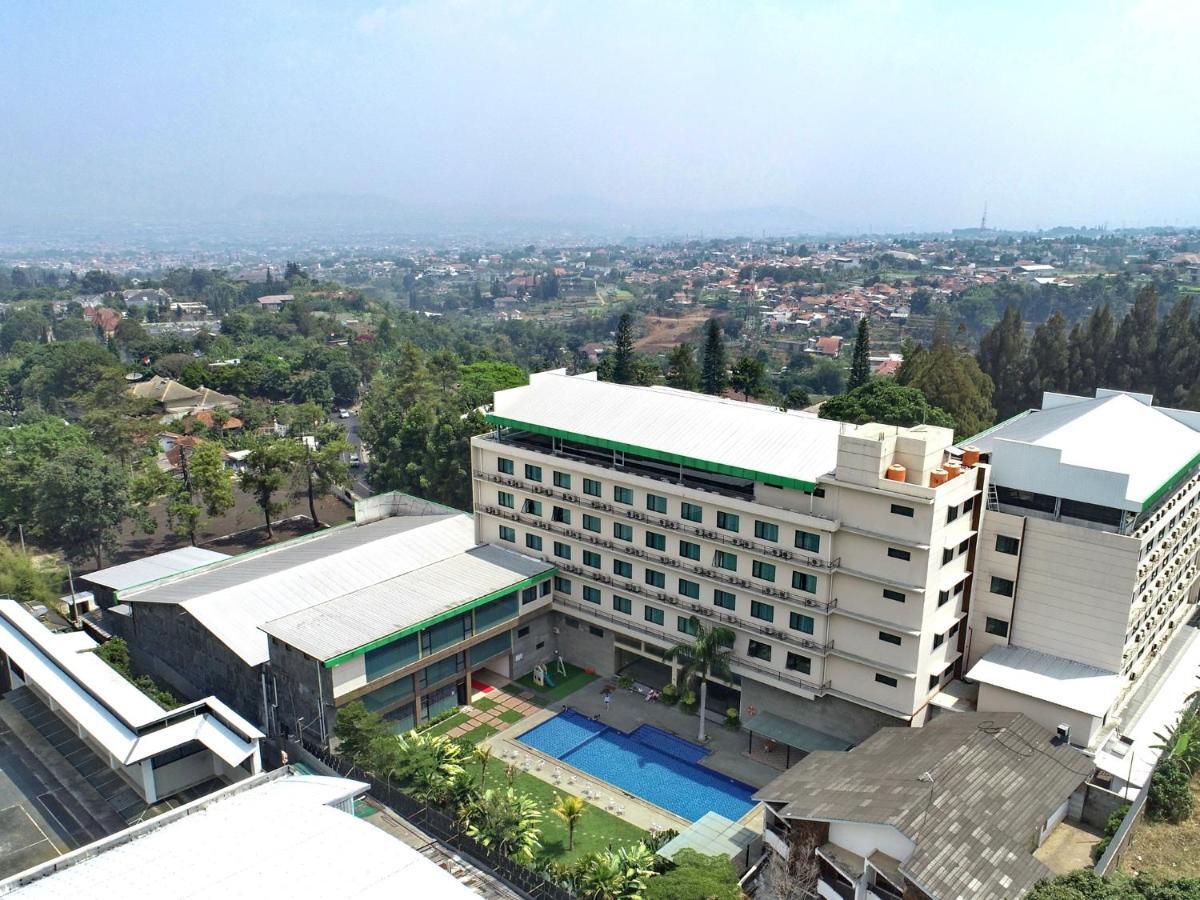 Novena Hotel Bandung Lembang Ngoại thất bức ảnh